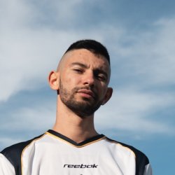 Мұқаба Ahadadream - Taka