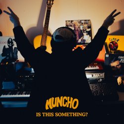 Мұқаба Muncho - Light Shines Through