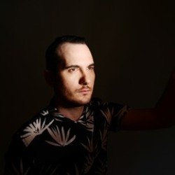 Мұқаба Andrew Bayer - The District