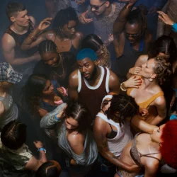 Мұқаба Khalid - momentary lovers