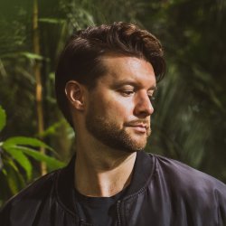 Мұқаба Yotto - Slowly