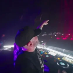 Мұқаба Manian - Welcome To The Club (Bass Surrender Hardstyle Remix)