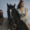Мұқаба Y.K. Music - Ой, чий то кінь стоїть Y.K. Music - Ой, чий то кінь стоїть