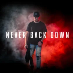 Мұқаба Micah Ariss - Never Back Down