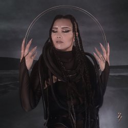 Мұқаба C Z A R I N A - Rebirth
