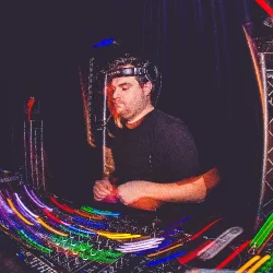 封面 Jamie Hughes - Reverse