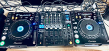 How the Pioneer CDJ-1000 and DJM-800 Changed the World of DJing